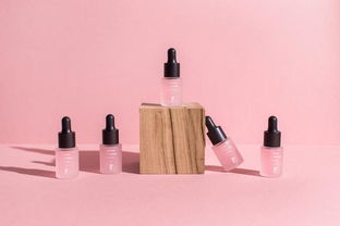 化妝品品類中的護(hù)膚品牌視覺(jué)設(shè)計(jì) 藝術(shù)與商業(yè)的完美融合